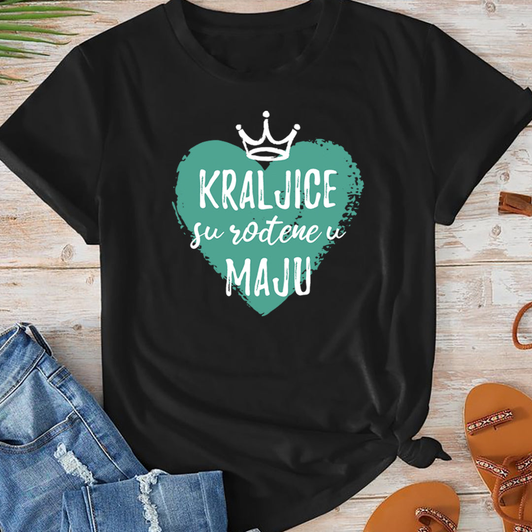 Crna ženska majica sa tirkiznim natpisom Kraljice su rođene u maju