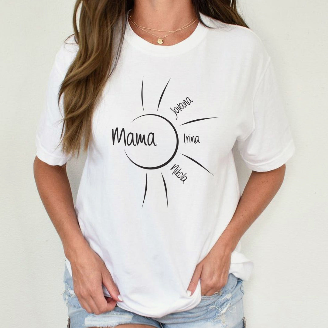 bela zenska majica sa stampom mama i imena dece
