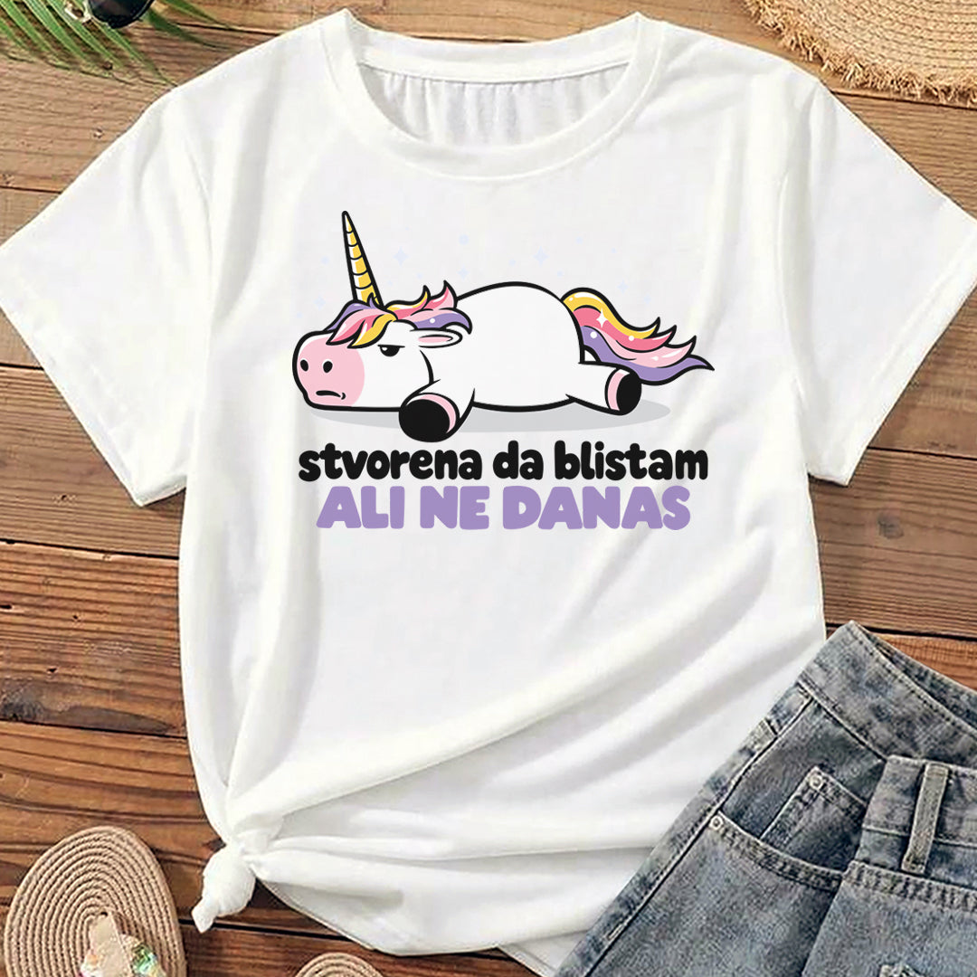 Bela ženska majica sa jednorogom i natpisom Stvorena da blistam ali ne danas